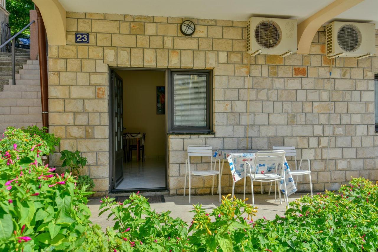 Apartments Srzentic Petrovac 외부 사진