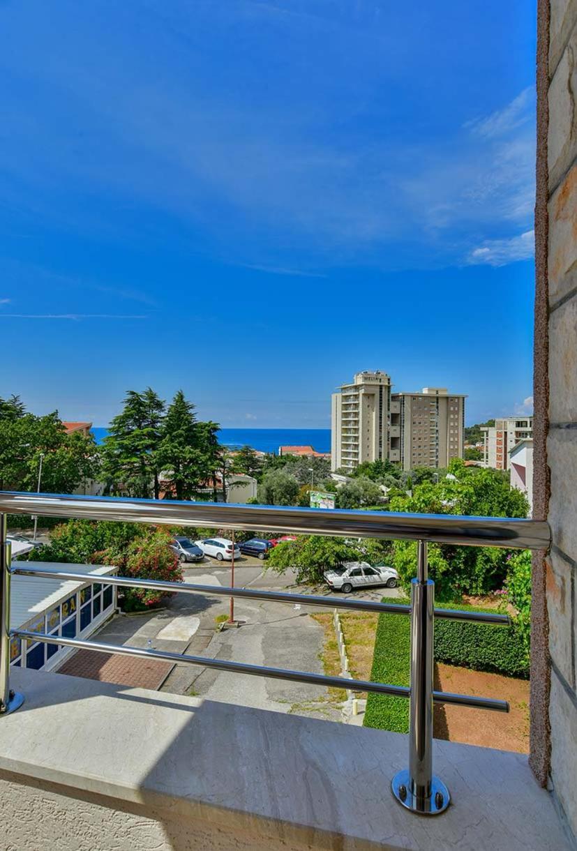 Apartments Srzentic Petrovac 외부 사진