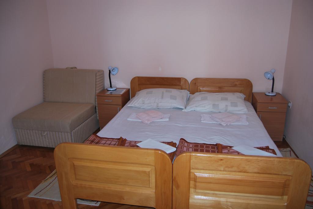 Apartments Srzentic Petrovac 외부 사진