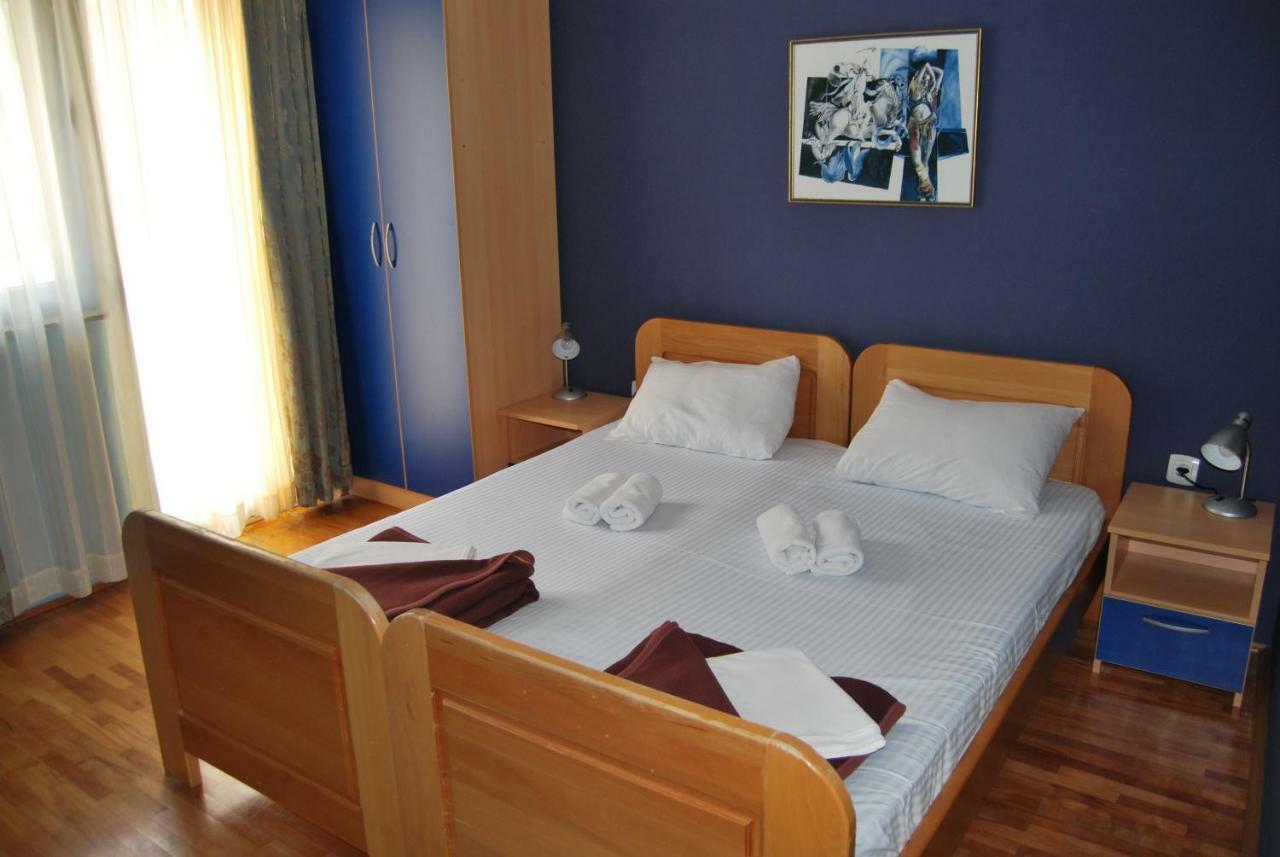 Apartments Srzentic Petrovac 외부 사진