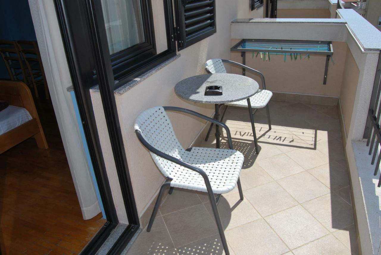 Apartments Srzentic Petrovac 외부 사진