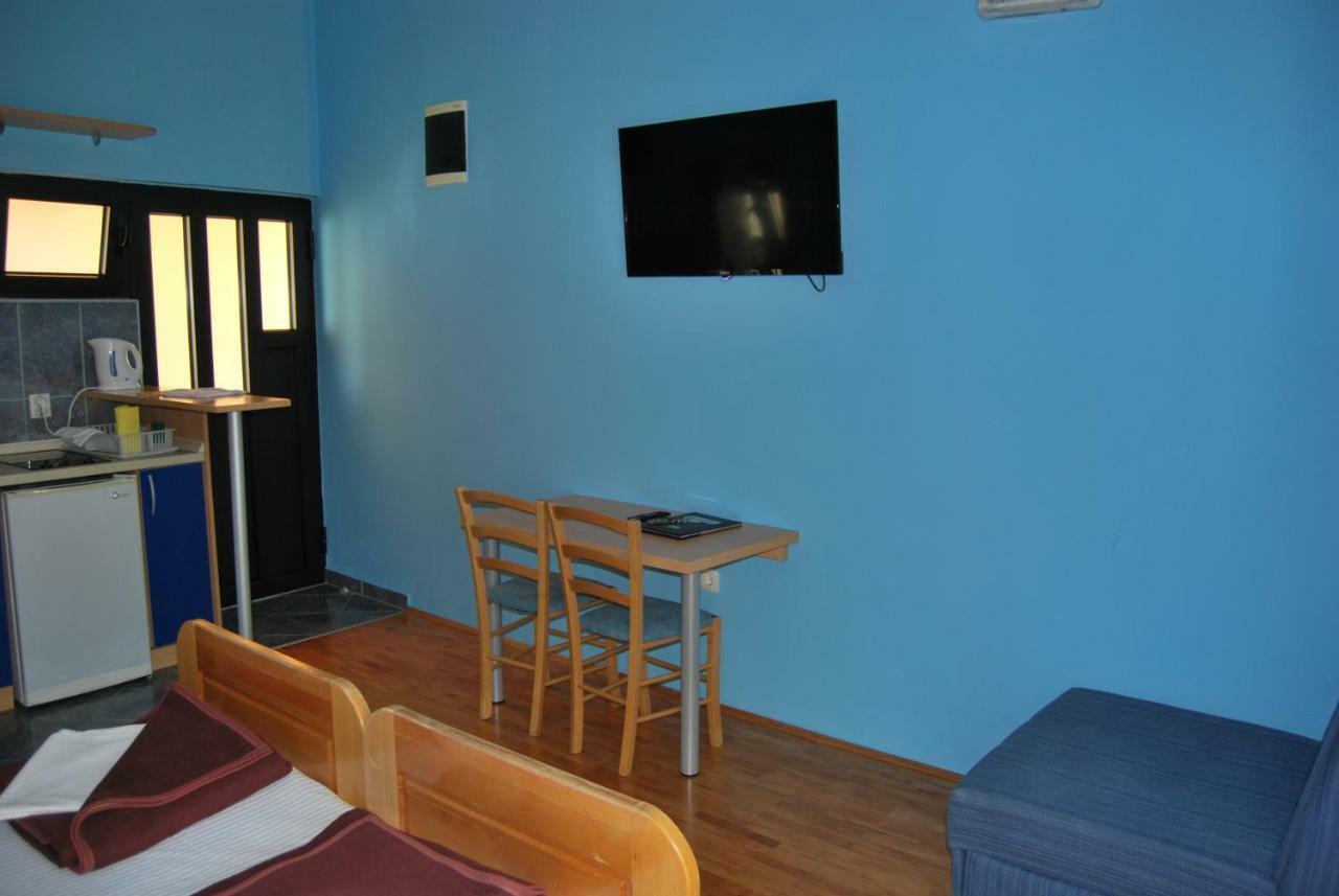 Apartments Srzentic Petrovac 외부 사진