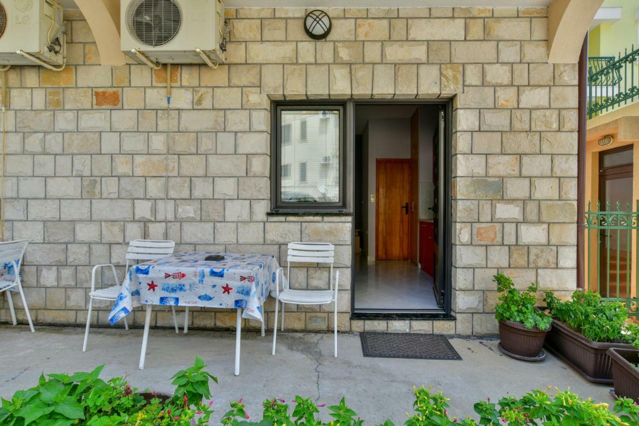 Apartments Srzentic Petrovac 외부 사진