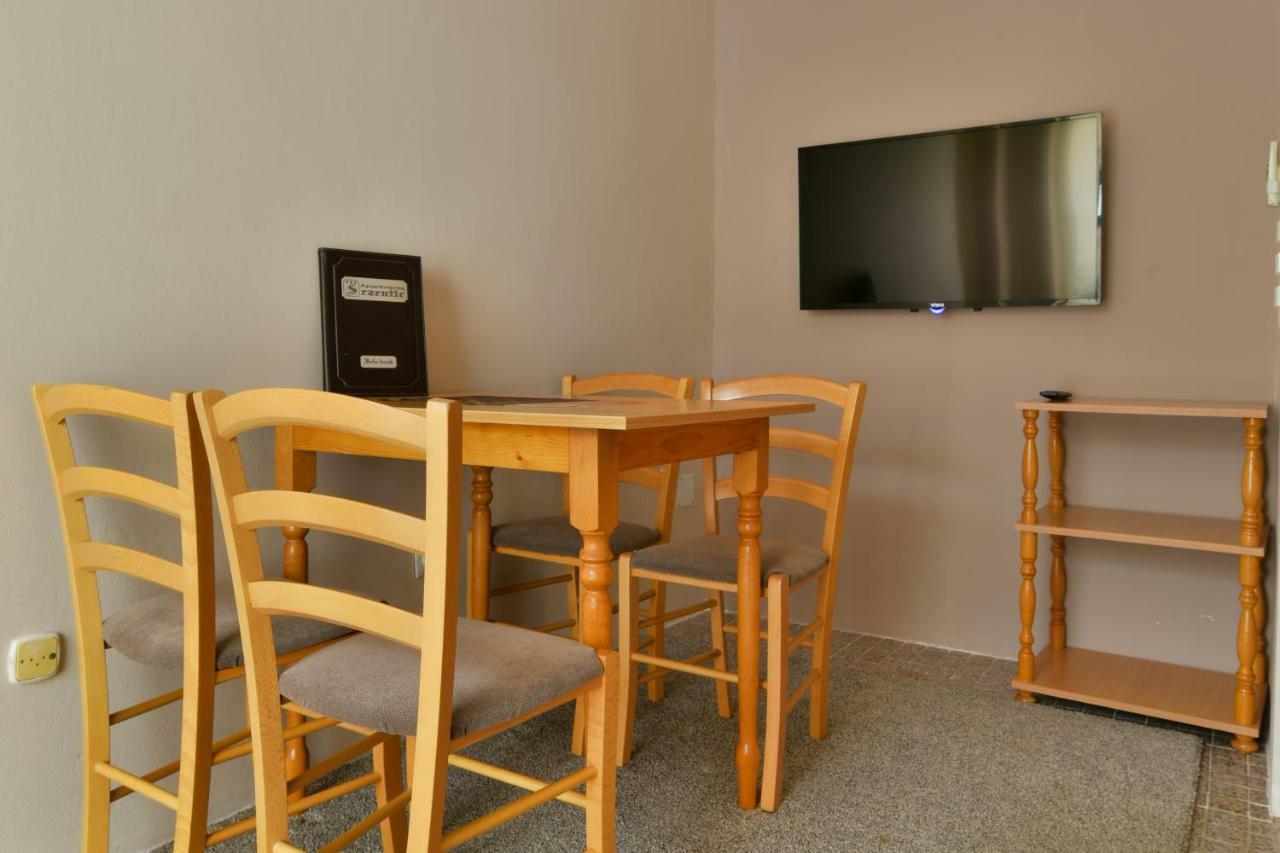 Apartments Srzentic Petrovac 외부 사진